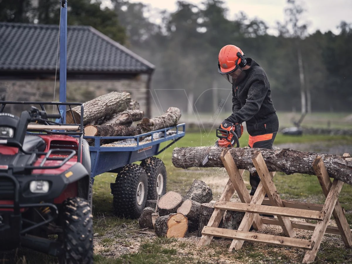 Husqvarna 340i Accu Kettingzaag 35cm 4 Husqvarna 340i Accu Kettingzaag 35cm - Afbeelding 4